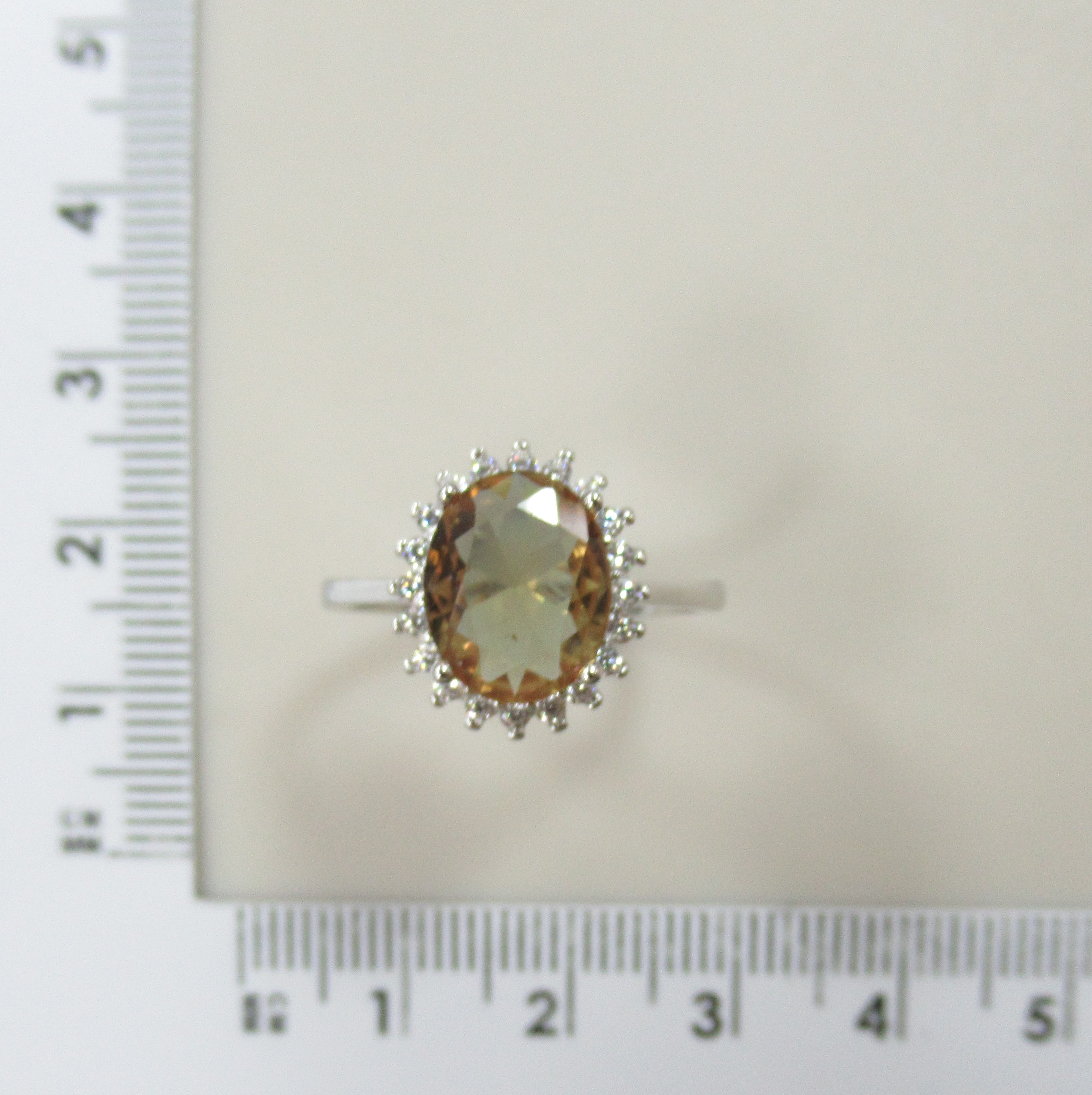 Серебряное кольцо с султанитом